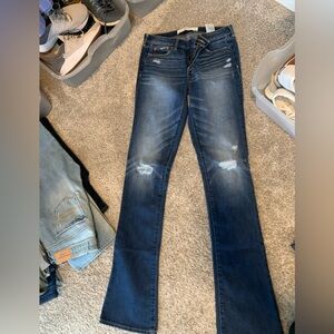 Like new ABERCROMBIE & FITCH boot cut jeans. 4L